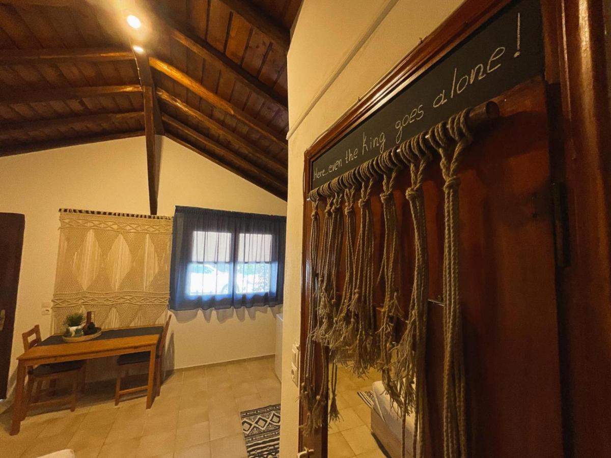 Spitaki Guest House เมกาลีอัมโมส ภายนอก รูปภาพ