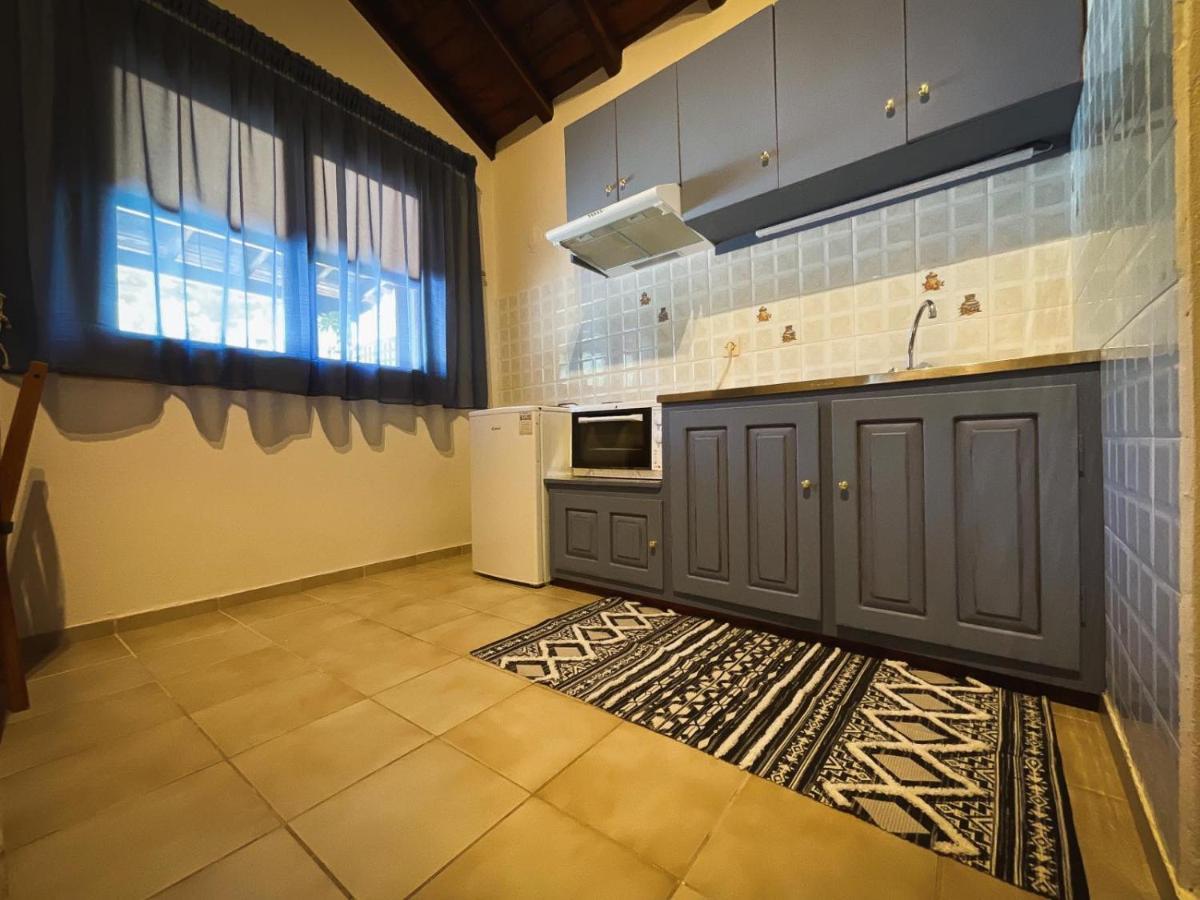 Spitaki Guest House เมกาลีอัมโมส ภายนอก รูปภาพ