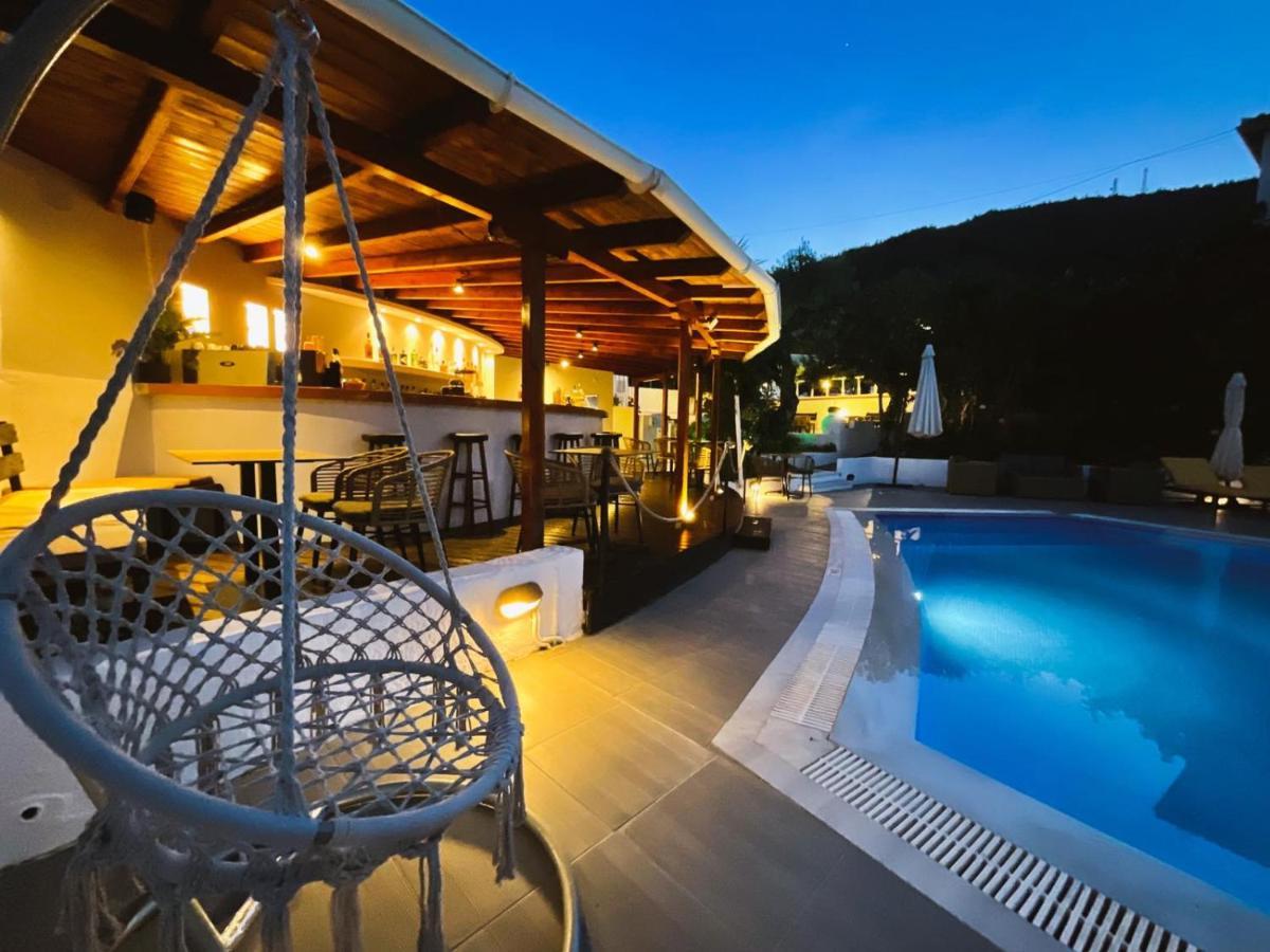 Spitaki Guest House เมกาลีอัมโมส ภายนอก รูปภาพ